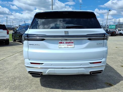 New 2026 Buick Enclave Avenir w/ Super Cruise Package image 6