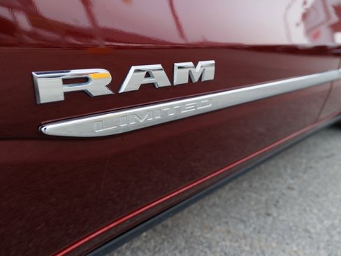 Used 2022 RAM 1500 Limited image 14