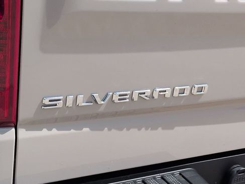New 2026 Chevrolet Silverado 1500 Custom Trail Boss AWD/4WD image 5