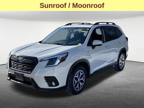 Certified 2023 Subaru Forester Premium image 5