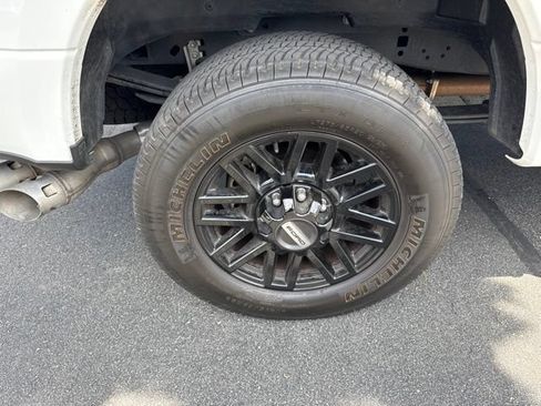 Used 2021 Ford F250 Lariat AWD/4WD image 14