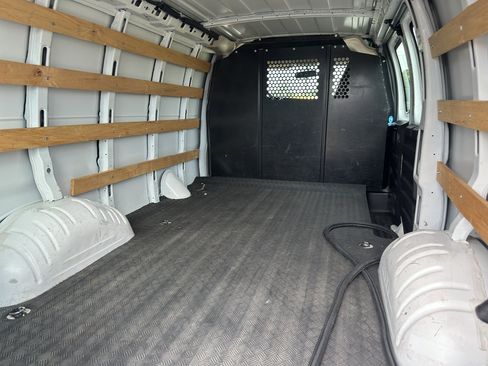 Used 2021 Chevrolet Express 2500 w/ Driver Convenience Package RWD image 14