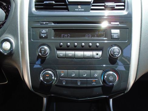 Used 2015 Nissan Altima 2.5 S w/ Power Driver Seat Package FWD image 14