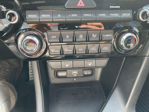 Used 2020 Kia Sportage S w/ S Premium Package image 18