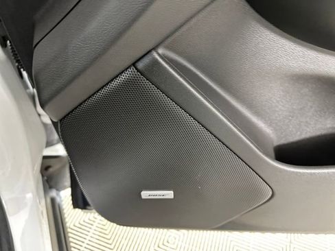 Used 2022 Cadillac XT6 Luxury image 29