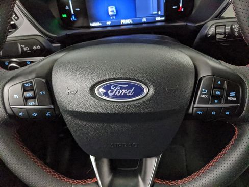 Certified 2025 Ford Escape ST-Line image 11