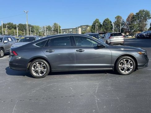 Used 2024 Honda Accord EX image 8