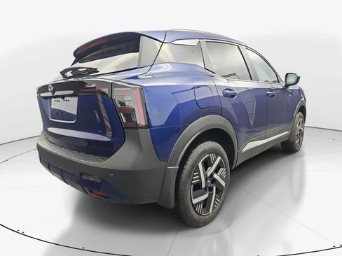 New 2026 Nissan Kicks SV w/ SV Premium Package FWD image 8