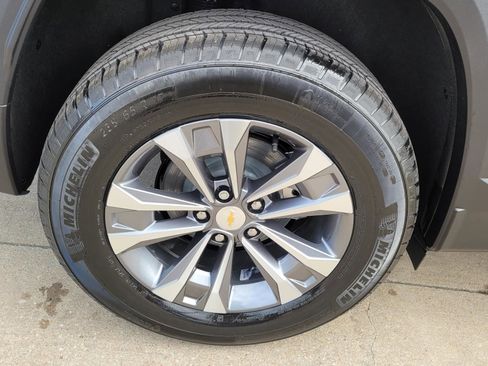 New 2026 Chevrolet Equinox LT image 5