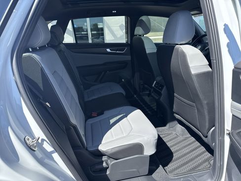 New 2026 Volkswagen Atlas Cross Sport SEL image 26