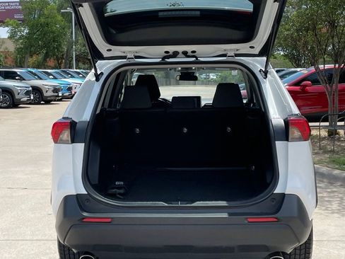 Used 2023 Toyota RAV4 XLE FWD image 26