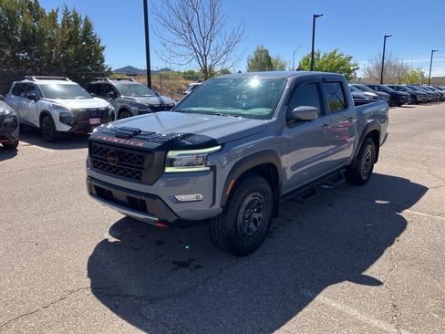 Used 2023 Nissan Frontier PRO-4X w/ Pro Convenience Package image 1