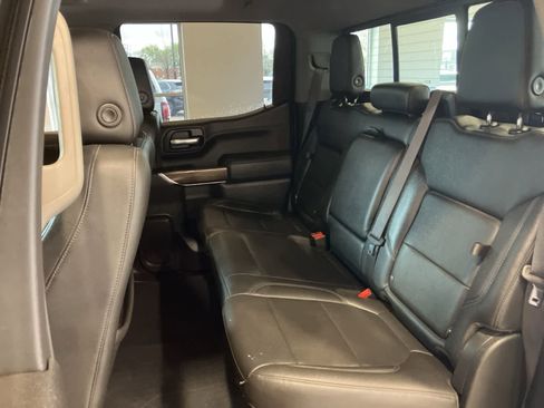 Used 2019 Chevrolet Silverado 1500 LT Trail Boss AWD/4WD image 25