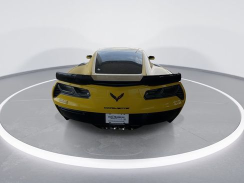 Used 2016 Chevrolet Corvette Z06 w/ 3LZ Preferred Equipment Group RWD image 7