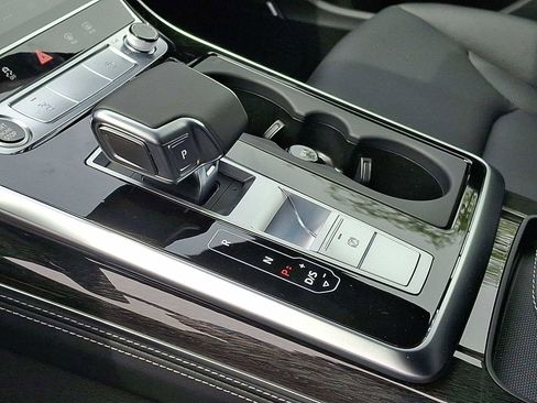 New 2026 Audi Q7 3.0T Premium Plus AWD/4WD image 14