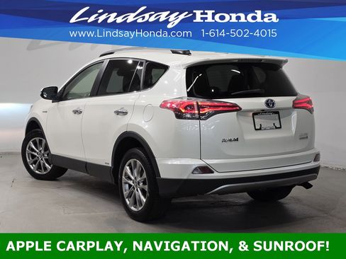 Used 2018 Toyota RAV4 Limited image 4
