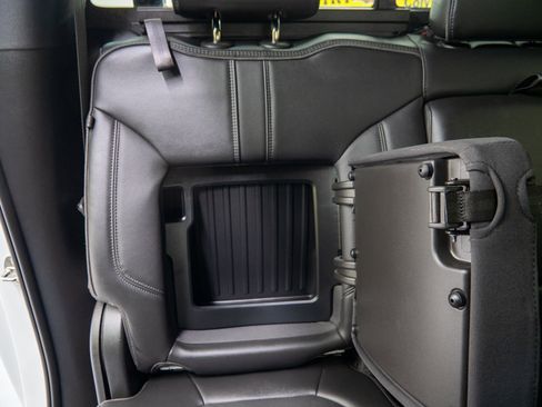 Used 2023 Chevrolet Silverado 3500 High Country w/ LPO, Hitch Package image 22