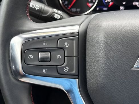 Used 2025 Chevrolet Blazer RS w/ Enhanced Convenience Package FWD image 23