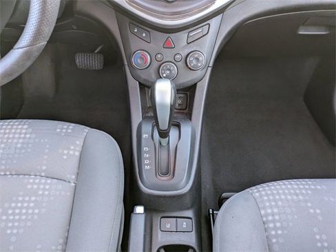 Used 2020 Chevrolet Sonic LT image 20