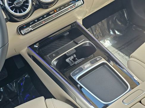 New 2026 Mercedes-Benz GLB 250 4MATIC image 30
