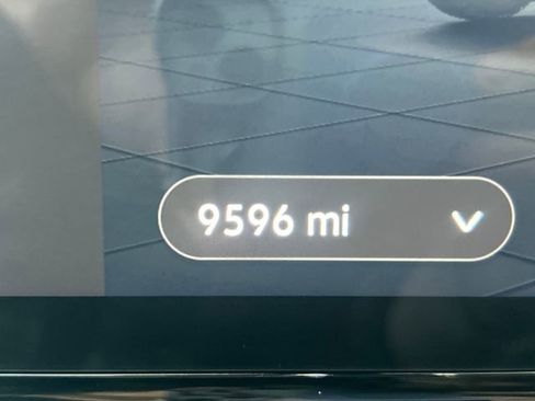 Used 2023 Volkswagen ID.4 Pro image 22