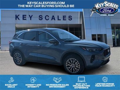 New 2025 Ford Escape SE w/ PHEV Premium Package