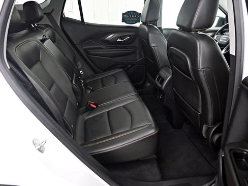 Used 2021 GMC Terrain SLT w/ Infotainment Package II image 28