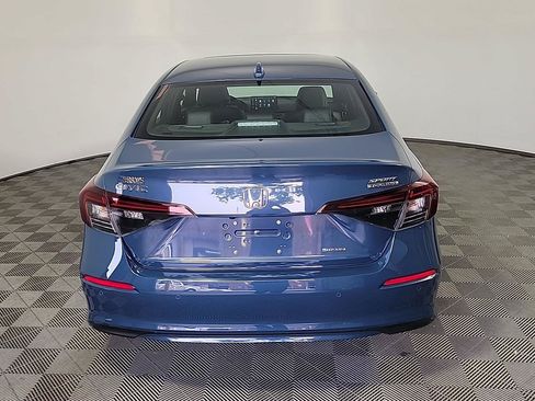 Certified 2025 Honda Civic Sport Touring image 5