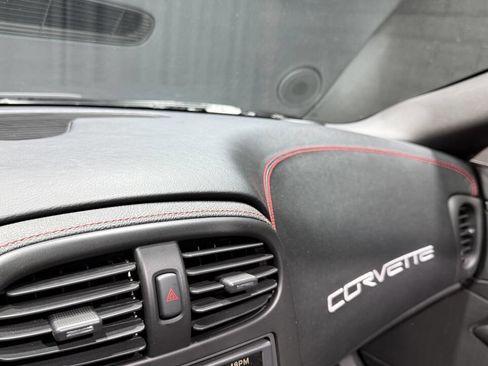 Used 2012 Chevrolet Corvette Convertible w/ 4LT Preferred Equipment Group image 59