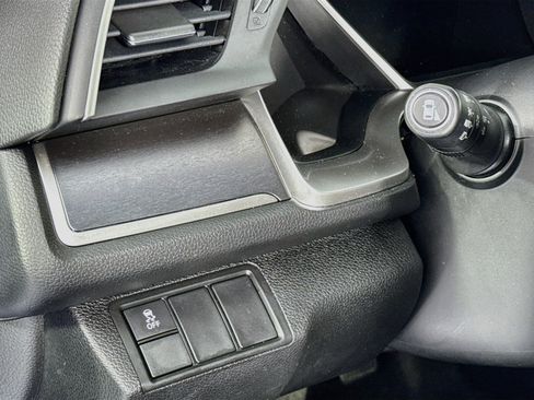 Certified 2018 Honda Civic EX-T image 10