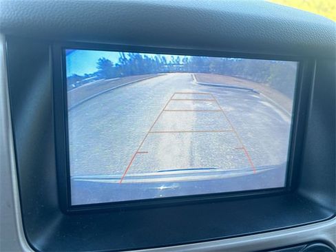 Used 2020 GMC Yukon XL Denali image 21