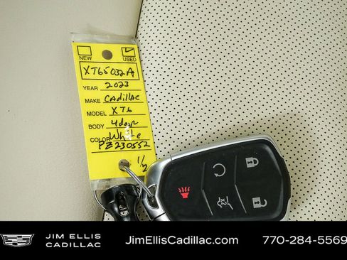 Used 2023 Cadillac XT6 Premium Luxury w/ Technology Package image 43