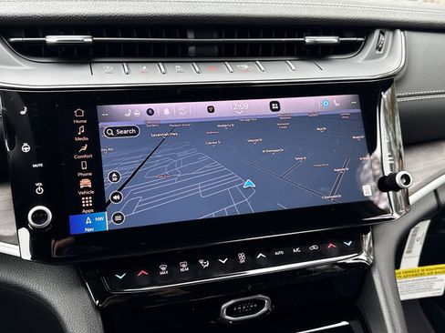 New 2026 Jeep Grand Cherokee Limited image 26