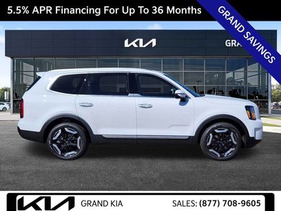 New 2025 Kia Telluride S