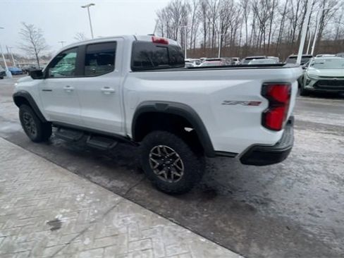 Certified 2025 Chevrolet Colorado ZR2 w/ Technology Package image 6