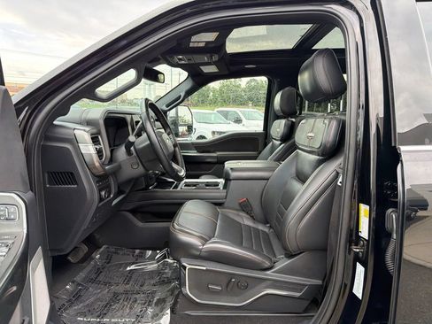 Certified 2024 Ford F350 Platinum w/ FX4 Off-Road Package AWD/4WD image 13
