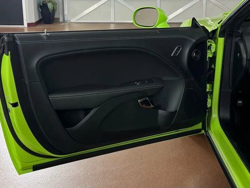 Used 2023 Dodge Challenger SRT Hellcat RWD image 18