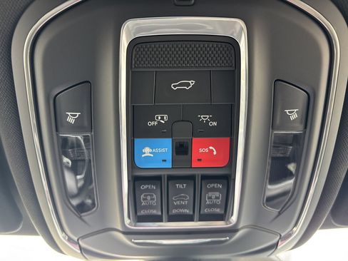 New 2026 Jeep Grand Cherokee L Limited AWD/4WD image 23