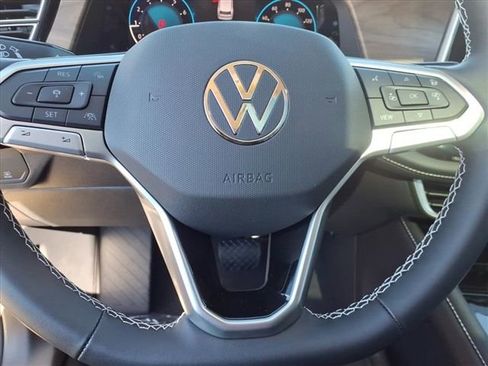 New 2026 Volkswagen Atlas SE FWD image 13