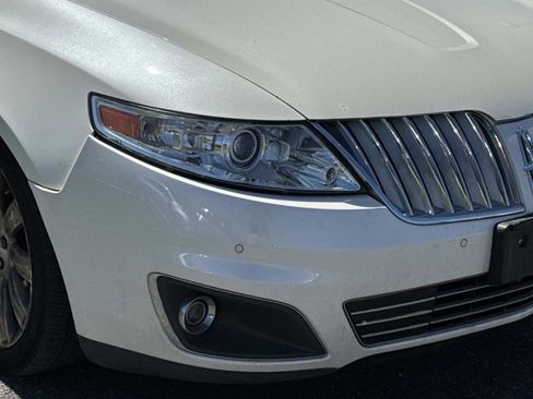 Used 2011 Lincoln MKS AWD w/ 102A Rapid Spec Order Code image 4