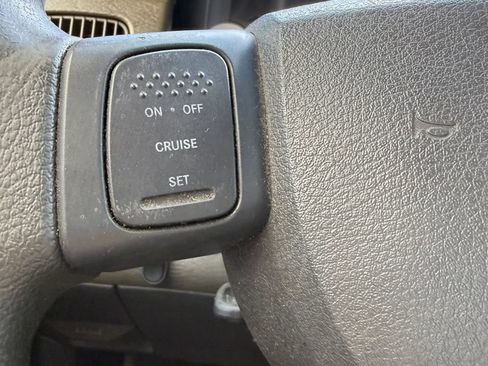 Used 2004 Dodge Ram 1500 Truck ST w/ Trailer Tow Group AWD/4WD image 17