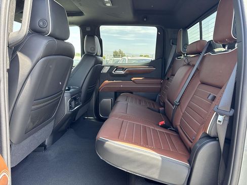 New 2026 GMC Sierra 1500 Denali Ultimate AWD/4WD image 25