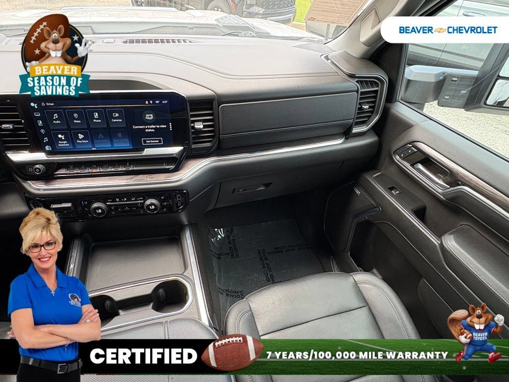Used 2024 Chevrolet Silverado 3500 LTZ w/ LTZ Convenience Package AWD/4WD image 17