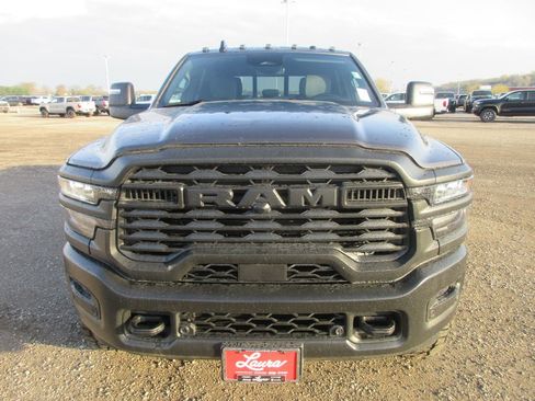 New 2026 RAM 2500 Tradesman AWD/4WD image 9