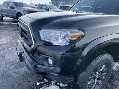Used 2023 Toyota Tacoma SR5 image 29