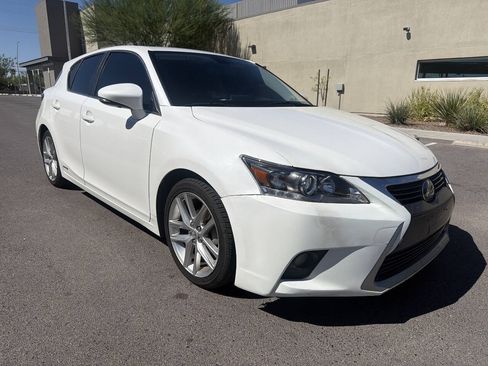 Used 2014 Lexus CT 200h FWD image 10