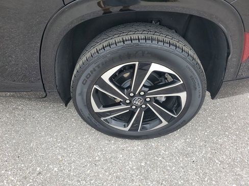 Used 2025 Buick Enclave Sport Touring image 20