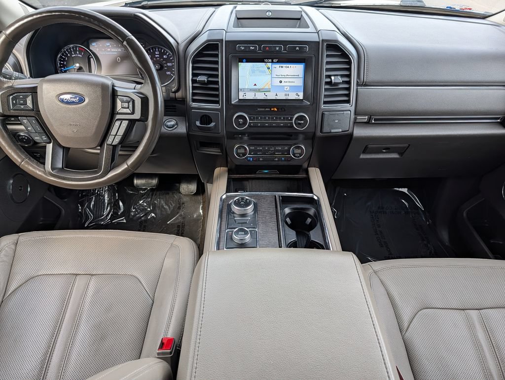 Used 2018 Ford Expedition Limited w/ Driver Assistance Package AWD/4WD image 19