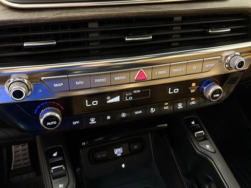 Used 2022 Kia Telluride SX w/ Towing Package image 28