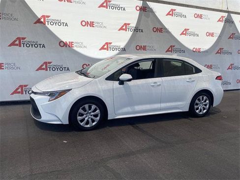 Certified 2021 Toyota Corolla LE FWD image 7
